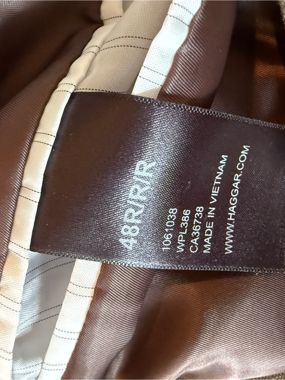Men's Taupe Single-Breasted Sport Coat - Picture 3 of 5